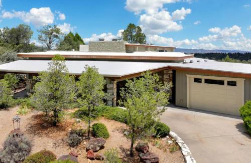 Yavapai Hills House | Prescott Hills Game Room Family Friendly