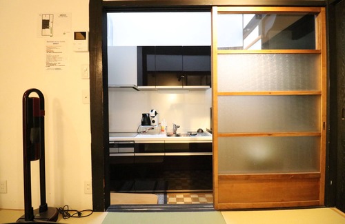 Shimogyo House | Preserved Kyo-Machiya more than 115 years was transformed to an accommodation.