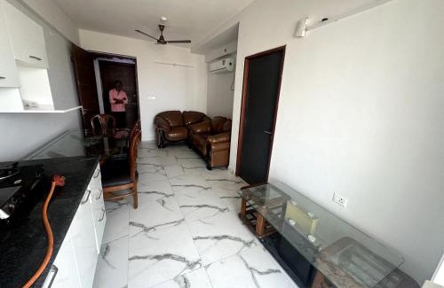 Gurugram Apartment | Press Pause