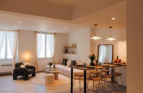 Saint-Victor Apartment | Prestigieux T4 à rue Sainte by Maison Galante