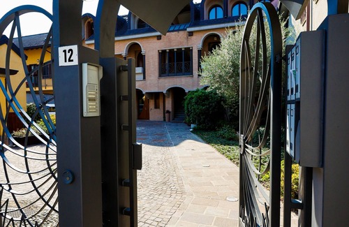 Legnano Apartment | Prestigious 70sqm near Milan/Rho fiera/Airport