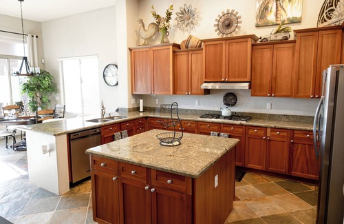 Gold Canyon House | Prestigious Gold Canyon Villa with Golf Course and Superstition Mountain View’s