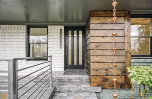 Clarkdale House | Prestigious remodeled ranch w/firepit,, close toTyler Perry & Pinehill Studios
