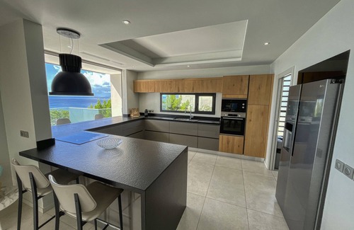 Grande-Terre Villa | Prestigious villa GEM HORIZON