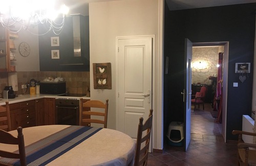 Coucy-le-Chateau-Auffrique House | Pretty house in a pretty fortified village from the 13th century