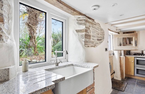 Wadebridge House | Pretty 3 bed, garden & parking, Wadebridge