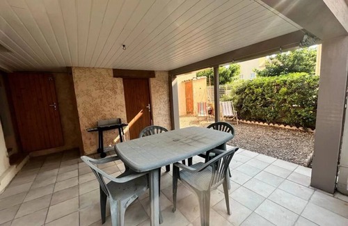 Valras-Plage House | Pretty fisherman's house in the city center
