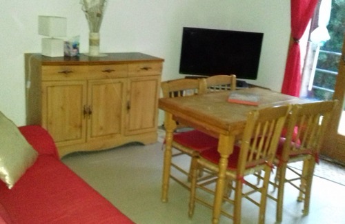 Monacia-d'Aullene House | Pretty little country house for a couple