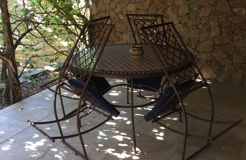 Figari House | PRETTY HOUSE IN THE VILLAGE OF FIGARI, AIR CONDITIONED 5 MINUTES FROM THE BEACHES OF LA TESTA