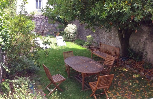 Saint-Nazaire House | Pretty house opposite the Jardin des Plantes and a stone's throw from the seafront