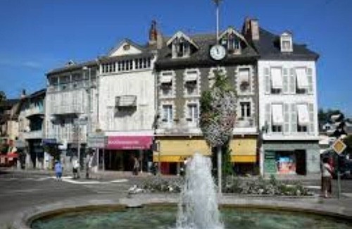 Bagneres-de-Bigorre House | Pretty little house on the outskirts of Bagnères de Bigorre