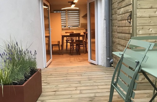 Carantec House | Pretty seaside townhouse with patio completely renovated *