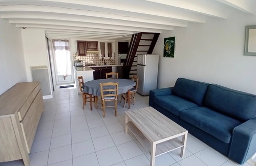 La Cotiniere House | Pretty town house in the heart of La Cotinière for 4 people