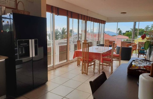 Trois-Rivieres Villa | Pretty villa of very good quality with view on sea and Mountain