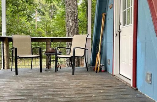 Leesville Ski Chalet | Prices Bridge Inn