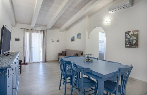 Sant'Anna Arresi House | Prima Luce