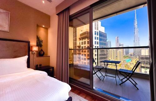 Downtown Dubai Apartment | Prime 2BR with Burj Khalifa & Dubai Canal View - 20AB16