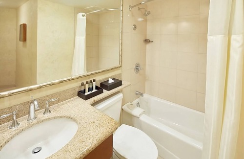 Waikiki Hotel | Prime Location! 3 Serene Units, Beachfront, Steps to International Marketplace