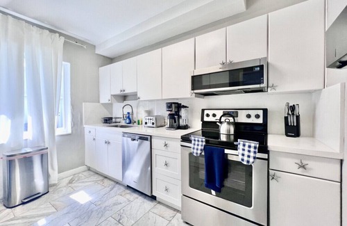 North Beach House | PRIME Location | Blackstone Grill & Patio Dining | Private Pool | Beach Gear