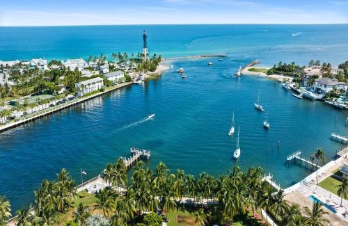 Pompano Beach Apartment | Prime Location Heated Pool Beach Nightlife