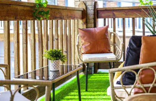 Short North House | Prime Location Top Rated Clean Parking Free!