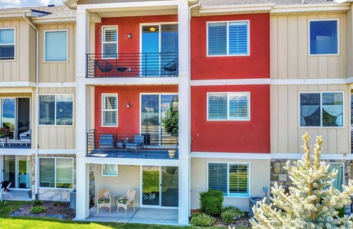 Saratoga Springs House | Prime Location-Silicon Slopes, Furnished, Awesome Utah Lake & Golf-Course Views