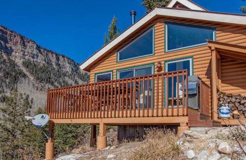 Purgatory House | Primrose Cabin