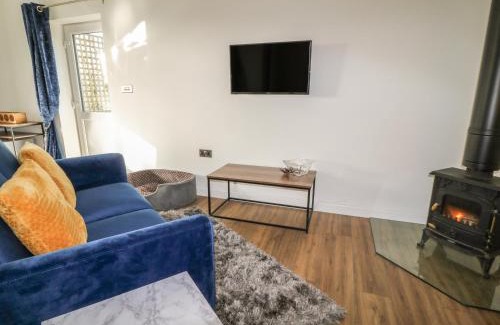 Brazzacott House | Primrose End