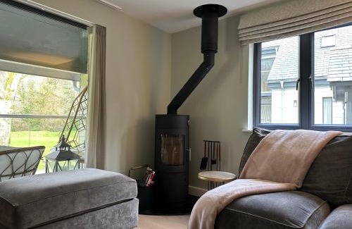 Bodmin House | Primrose