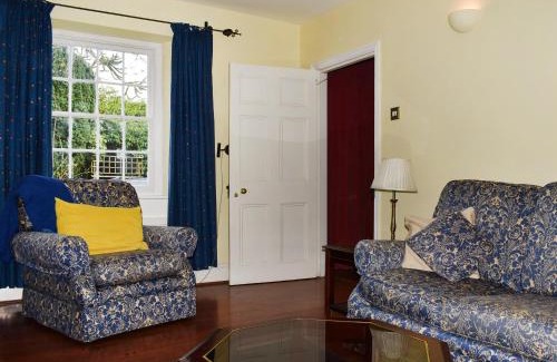 Sticklepath House | Primula House