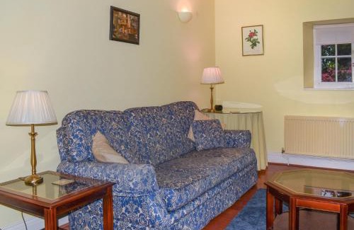 Sticklepath House | Primula House