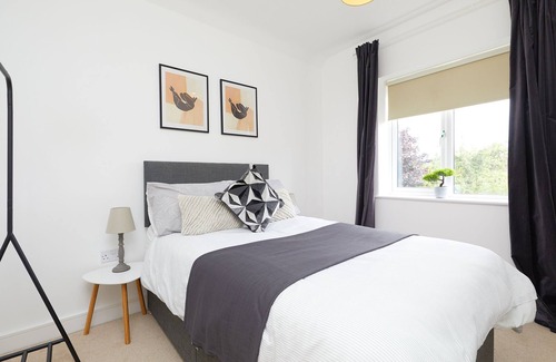 Derby Apartment | Prince William Drive - Royal Derby Hospital Mickleover House