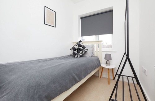 Derby Apartment | Prince William Drive - Royal Derby Hospital Mickleover House