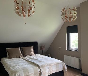 Made Bed & Breakfast | PrinsHaerlyck Overnachten