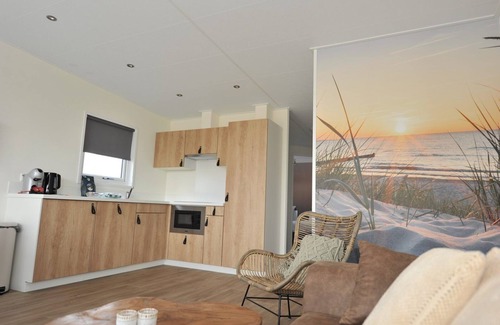 Nieuwvliet House | Privé Sauna, Luxe en Moderne Inrichting, Vaatwasmachine, Ruime Overkapte Lounge met Luxe Tuinmeubels