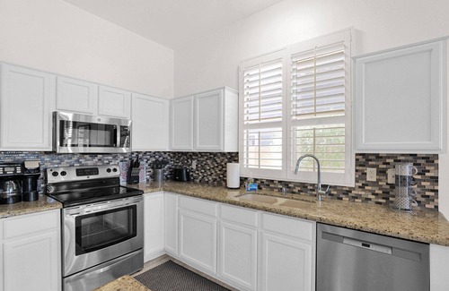 McDowell Mountain Apartments House | Privacy, Clean, Pickleball, Club House, Hiking, Mountains, Pet Friendly, Family Friendly