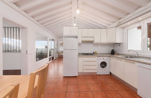 La Mancha Apartment | Privacy: pool, terrace & garden, bbq, views [G]