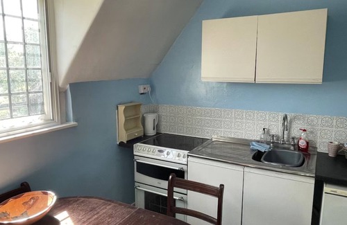 Raynes Park Apartment | Private 1-bedroom apartment in Raynes Park