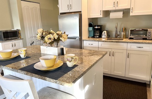 Bonita Shores Apartment | Private 1 Room Studio Apt Near Bonita Beach