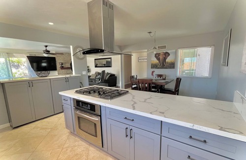 Spring Valley House | Private 2 Level Backyard Oasis Pool/Spa, and Mountain View’s