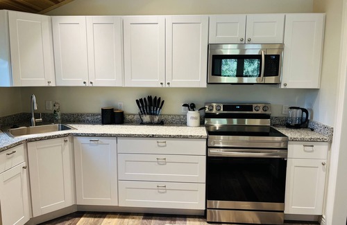 Ridgway Cabin | Private and peaceful 3 br cabin in the woods with new Hot Tub