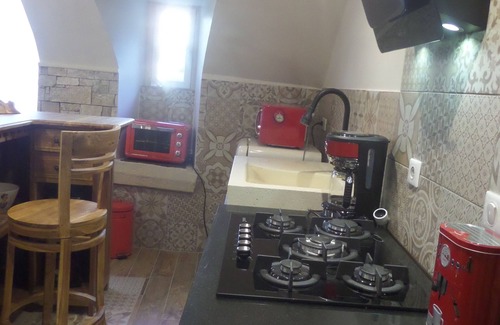 Venejan House | Private apartment classified 3 * in 17th century house
