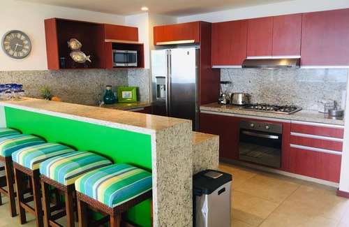 La Cruz de Huanacaxtle Condo | Private Beach with Magnificent Views!