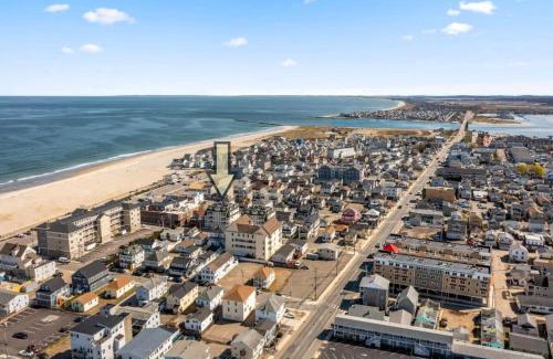 Hampton House | Private Balcony Steps to Beach K St Penthouse #6