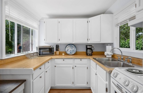 Dennis Port House | Private beach access, newly remodeled, 2 bedroom, 1 bathroom with outdoor shower