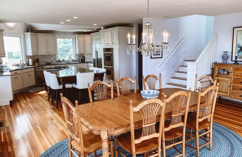 Hyannis House | Private Beach Luxury Residence South Hyannis Nantucket Sound