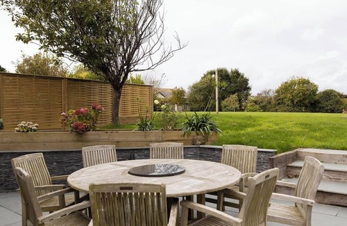 Treburrick Cottage | Private beautiful cottage in great location at Porthcothan Bay, Near Padstow