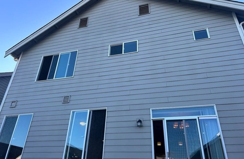 Guide Meridian Apartment | Private Bellaire in Bellingham