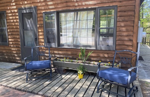 Au Train Cottage | Private Cabin on the Au Train River