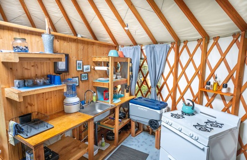 Seward Cabin | Private Cabins on Remote Island in Scenic Cove of Seward, AK - Kayaking and SUP